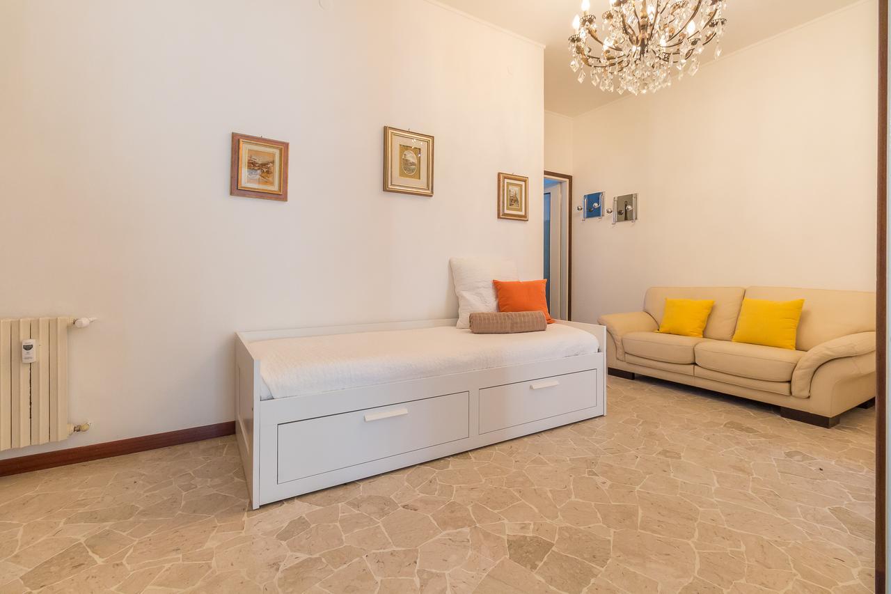 Alessia'S Flat- Sondrio M3 Leilighet Milano Eksteriør bilde